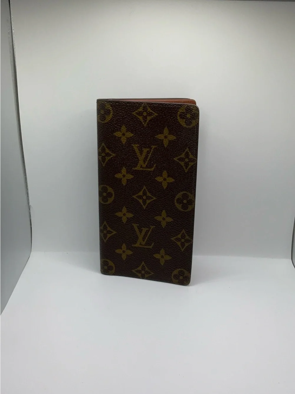 Louis Vuitton Monogram bifold Wallet.